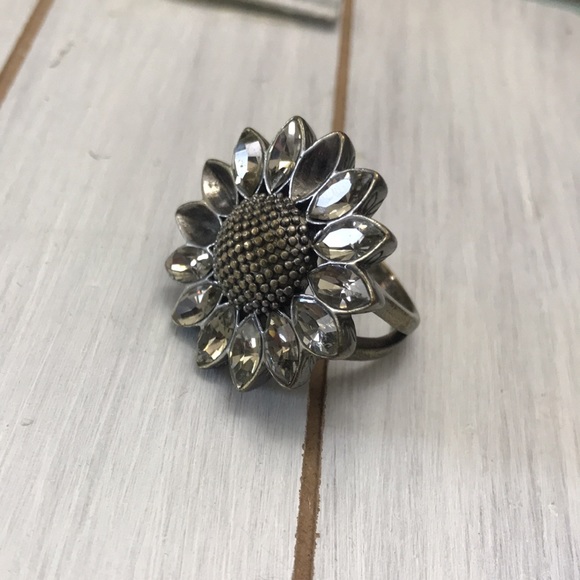 Fossil Sunflower Ring 7.5 Rhinestones Chunky Fun - Picture 3 of 13